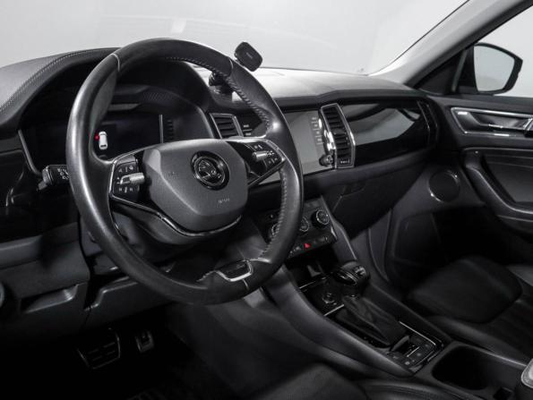 Skoda Kodiaq I Рестайлинг с пробегом 2023 года, цена 4 100 000 рублей, 112749 км, внедорожник, Автокод Объявления