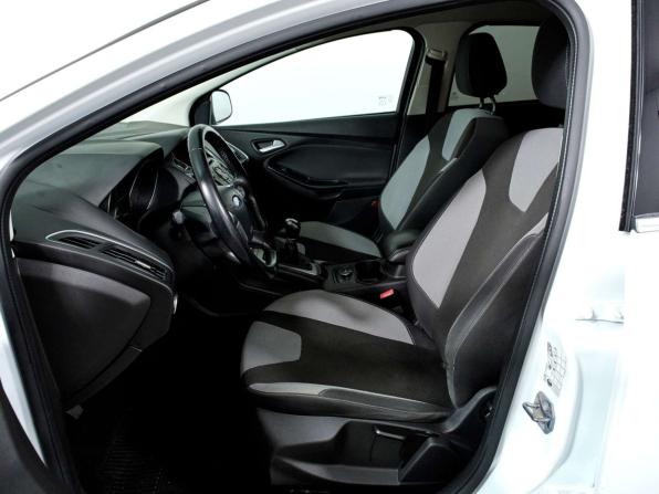 Ford Focus III с пробегом 2014 года, цена 648 000 рублей, 241708 км, хэтчбек, Автокод Объявления