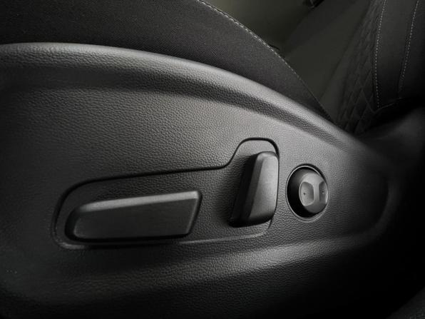 Hyundai Creta II с пробегом 2022 года, цена 2 490 000 рублей, 60030 км, внедорожник, Автокод Объявления