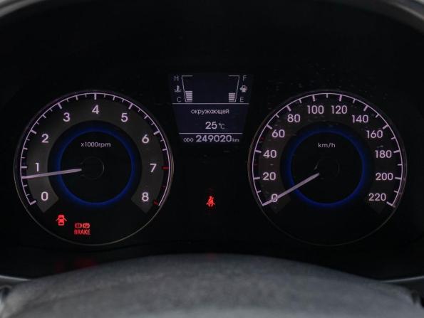 Hyundai Solaris I с пробегом 2012 года, цена 899 000 рублей, 249020 км, седан, Автокод Объявления