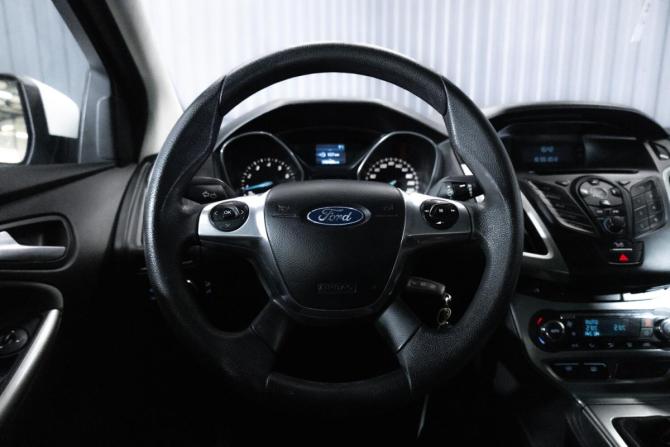 Ford Focus III с пробегом 2012 года, цена 960 000 рублей, 100400 км, хэтчбек, Автокод Объявления