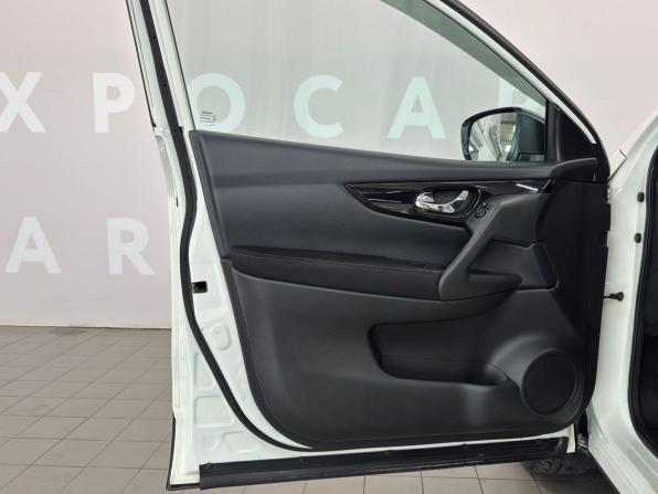 Nissan Qashqai II Рестайлинг с пробегом 2017 года, цена 1 455 000 рублей, 141125 км, внедорожник, Автокод Объявления