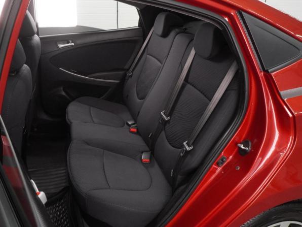 Hyundai Solaris I Рестайлинг с пробегом 2015 года, цена 1 124 000 рублей, 149782 км, седан, Автокод Объявления
