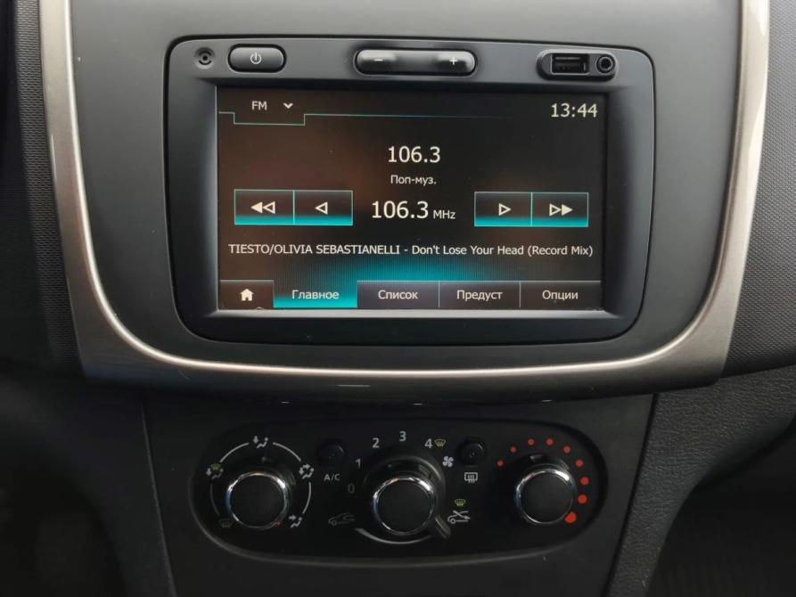 Renault Logan II Рестайлинг Санкт-Петербург  - изображение 16