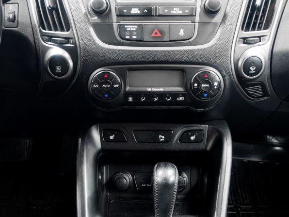 Hyundai ix35 I Рестайлинг с пробегом 2014 года, цена 1 499 900 рублей, 186000 км, внедорожник, Автокод Объявления