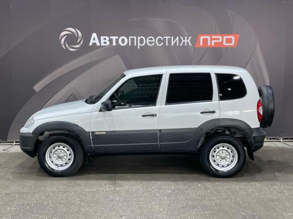 Chevrolet Niva I Рестайлинг с пробегом 2016 года, цена 560 000 рублей, 125684 км, внедорожник, Автокод Объявления