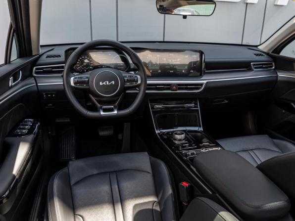 Kia K5 III с пробегом 2026 года, цена 4 280 000 рублей, 68 км, седан, Автокод Объявления