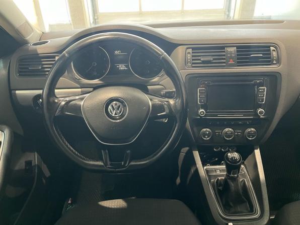 Volkswagen Jetta VI Рестайлинг с пробегом 2015 года, цена 929 000 рублей, 238345 км, седан, Автокод Объявления