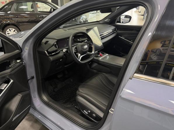 Geely Preface I с пробегом 2024 года, цена 2 799 000 рублей, 499 км, седан, Автокод Объявления