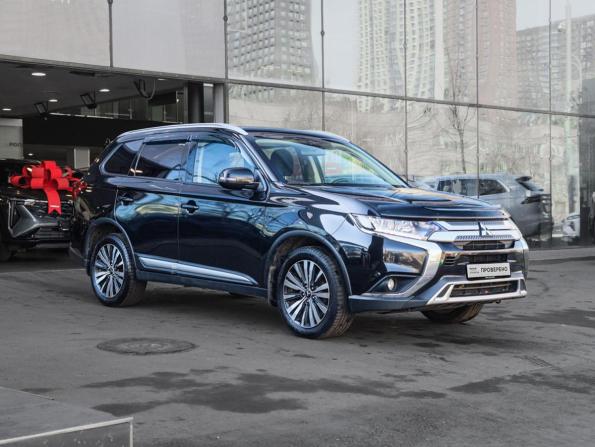 Mitsubishi Outlander III Рестайлинг 3 с пробегом 2018 года, цена 1 860 000 рублей, 142839 км, внедорожник, Автокод Объявления
