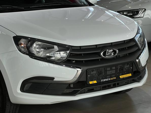 Lada (ВАЗ) Granta I Рестайлинг с пробегом 2023 года, цена 710 000 рублей, 76200 км, седан, Автокод Объявления