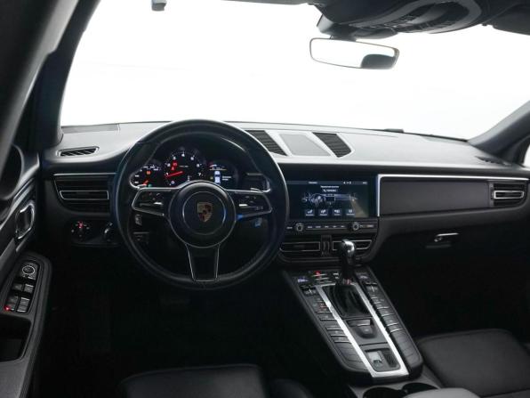 Porsche Macan I Рестайлинг с пробегом 2019 года, цена 3 900 999 рублей, 139340 км, внедорожник, Автокод Объявления
