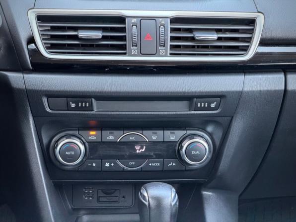 Mazda 3 III (BM) с пробегом 2014 года, цена 1 320 000 рублей, 137000 км, хэтчбек, Автокод Объявления