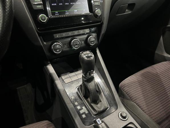 Skoda Octavia III (A7) с пробегом 2016 года, цена 1 349 000 рублей, 221489 км, лифтбек, Автокод Объявления