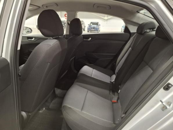 Hyundai Solaris II Рестайлинг с пробегом 2021 года, цена 1 405 000 рублей, 134363 км, седан, Автокод Объявления
