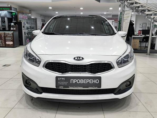 Kia Ceed II Рестайлинг с пробегом 2017 года, цена 1 370 000 рублей, 140887 км, хэтчбек, Автокод Объявления