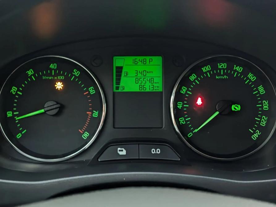 Skoda Fabia II Рестайлинг Москва  - изображение 13