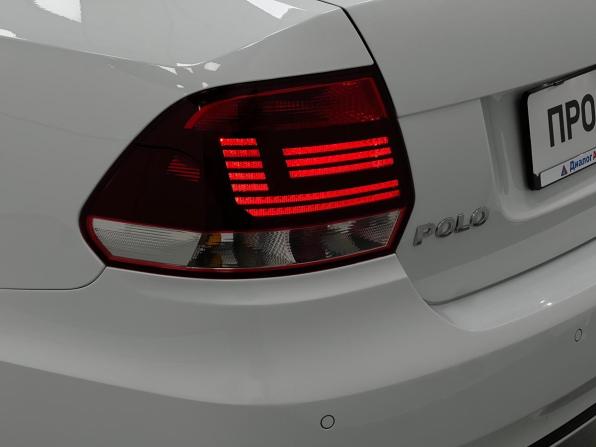 Volkswagen Polo V Рестайлинг с пробегом 2020 года, цена 1 250 000 рублей, 111123 км, седан, Автокод Объявления