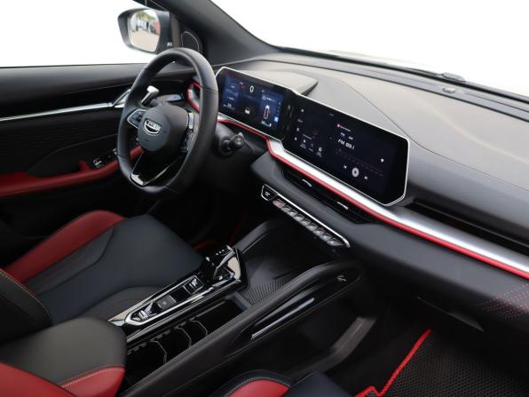 Geely Coolray I Рестайлинг с пробегом 2024 года, цена 2 230 000 рублей, 14173 км, внедорожник, Автокод Объявления