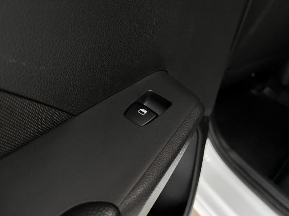 Hyundai Solaris II Рестайлинг с пробегом 2021 года, цена 1 630 000 рублей, 99916 км, седан, Автокод Объявления
