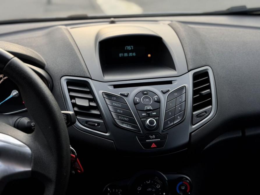 Ford Fiesta Mk6 Рестайлинг Санкт-Петербург  - изображение 14