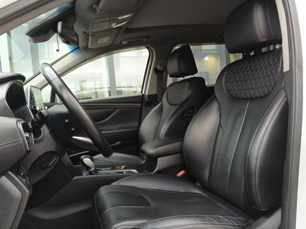 Hyundai Santa Fe IV с пробегом 2018 года, цена 3 049 000 рублей, 140890 км, внедорожник, Автокод Объявления