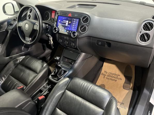 Volkswagen Tiguan I с пробегом 2008 года, цена 755 000 рублей, 202434 км, внедорожник, Автокод Объявления