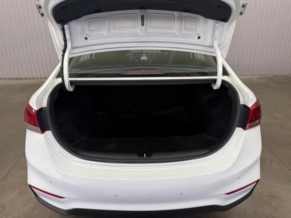 Hyundai Solaris II с пробегом 2019 года, цена 1 437 000 рублей, 130221 км, седан, Автокод Объявления