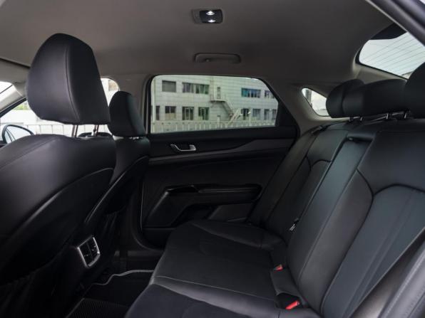 Kia K5 III с пробегом 2019 года, цена 2 448 000 рублей, 93890 км, седан, Автокод Объявления