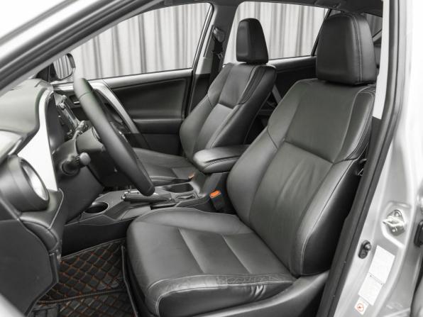 Toyota RAV4 IV (XA40) с пробегом 2015 года, цена 2 150 000 рублей, 114645 км, внедорожник, Автокод Объявления