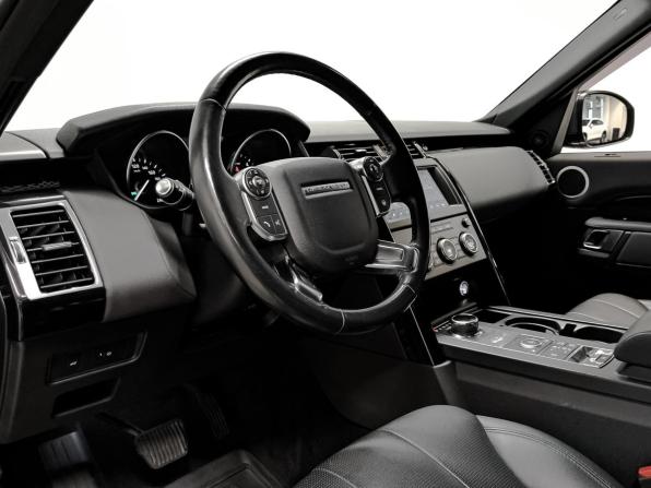 Land Rover Discovery V с пробегом 2018 года, цена 3 300 000 рублей, 182516 км, внедорожник, Автокод Объявления