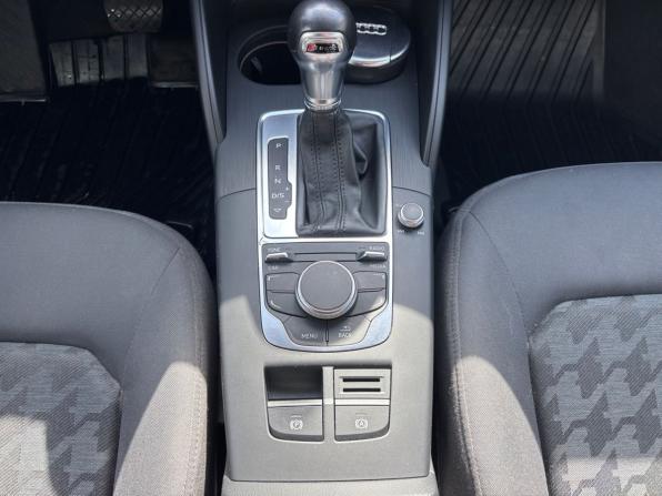 Audi A3 III (8V) с пробегом 2015 года, цена 1 534 000 рублей, 84000 км, седан, Автокод Объявления