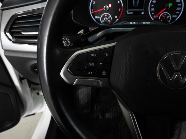 Volkswagen Polo VI с пробегом 2021 года, цена 1 686 000 рублей, 160701 км, лифтбек, Автокод Объявления