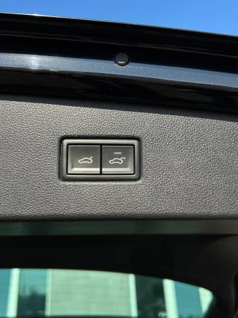 Volkswagen Tiguan II с пробегом 2018 года, цена 2 550 000 рублей, 79898 км, внедорожник, Автокод Объявления