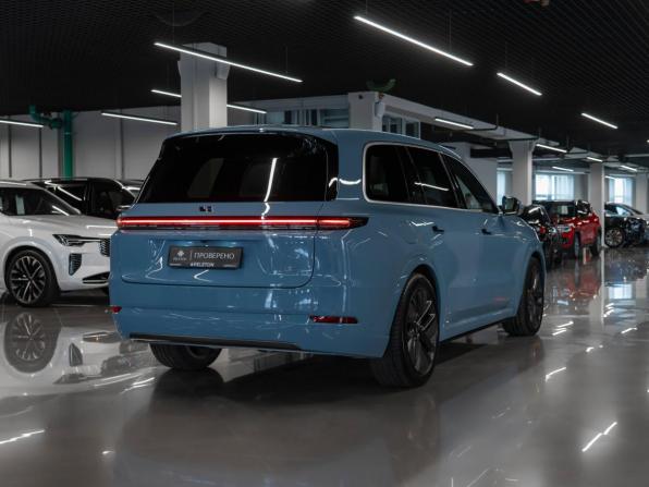 Li Auto (Lixiang) L9 I с пробегом 2023 года, цена 6 420 000 рублей, 48721 км, внедорожник, Автокод Объявления