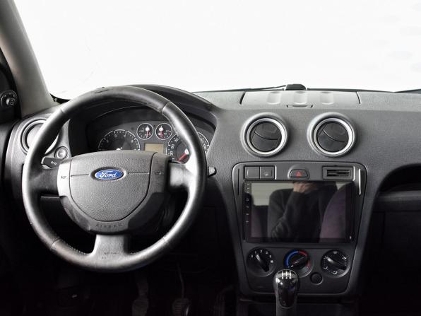 Ford Fusion I Рестайлинг с пробегом 2007 года, цена 359 000 рублей, 210598 км, хэтчбек, Автокод Объявления