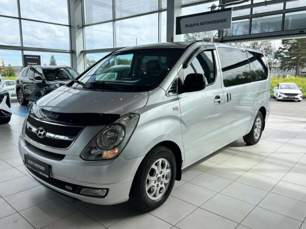 Hyundai Grand Starex I с пробегом 2010 года, цена 1 195 000 рублей, 227703 км, минивэн, Автокод Объявления