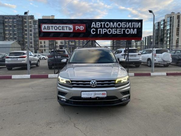 Volkswagen Tiguan II с пробегом 2018 года, цена 2 575 090 рублей, 160055 км, внедорожник, Автокод Объявления