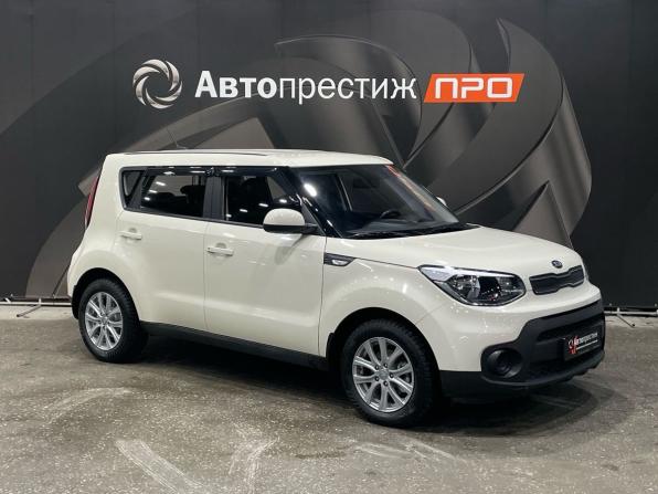 Kia Soul II Рестайлинг с пробегом 2019 года, цена 1 499 000 рублей, 43509 км, хэтчбек, Автокод Объявления