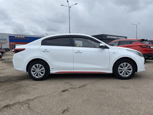 Kia Rio IV с пробегом 2019 года, цена 1 320 000 рублей, 63740 км, седан, Автокод Объявления