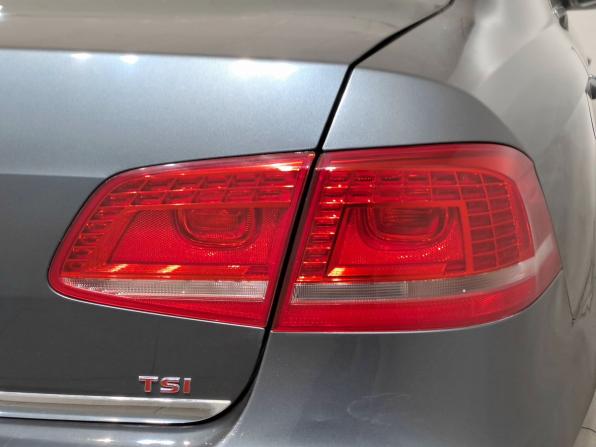 Volkswagen Passat B7 с пробегом 2011 года, цена 899 000 рублей, 204000 км, седан, Автокод Объявления