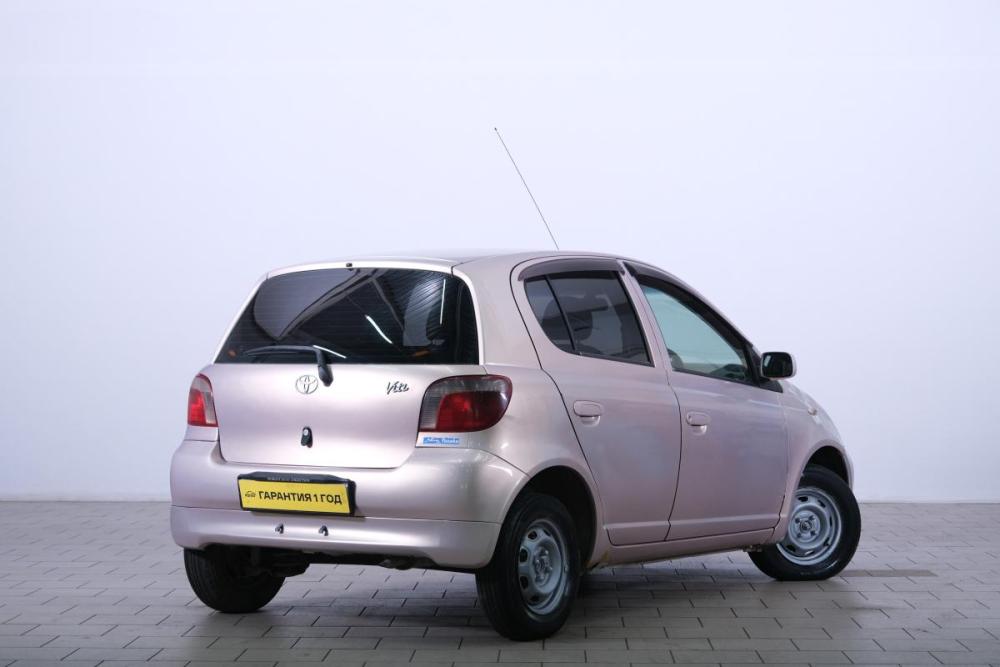 Toyota Vitz I (P10) Омск  - изображение 7