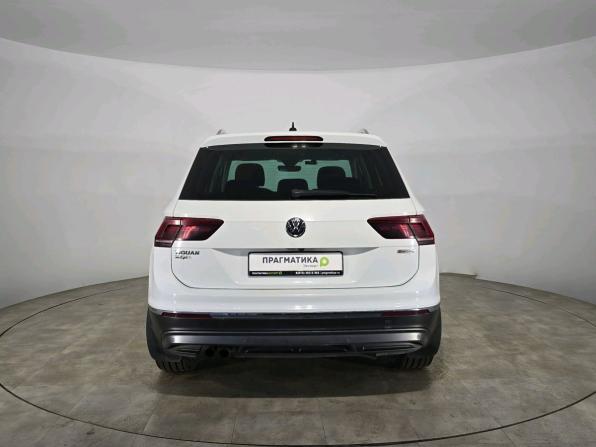 Volkswagen Tiguan II с пробегом 2018 года, цена 2 189 000 рублей, 176000 км, внедорожник, Автокод Объявления