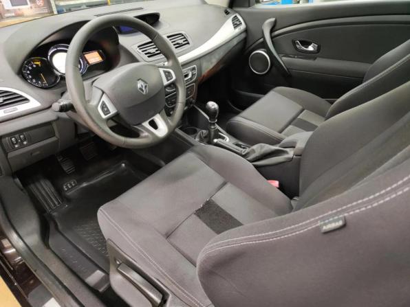 Renault Megane III с пробегом 2011 года, цена 668 100 рублей, 171174 км, хэтчбек, Автокод Объявления