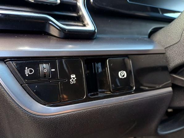 Kia Sportage V с пробегом 2023 года, цена 3 249 000 рублей, 84164 км, внедорожник, Автокод Объявления