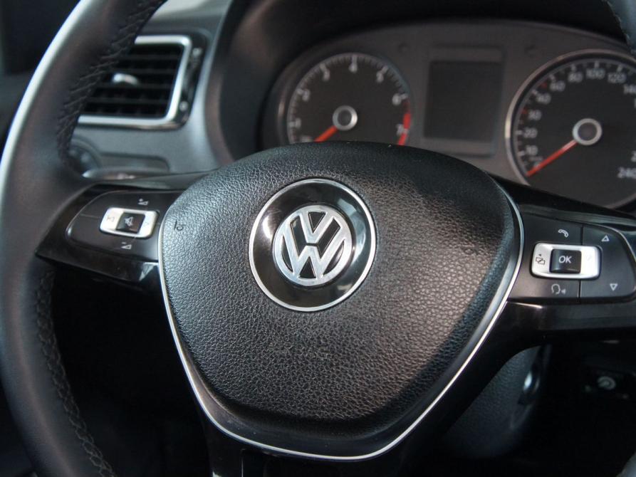 Volkswagen Polo V Рестайлинг Березовский  - изображение 11