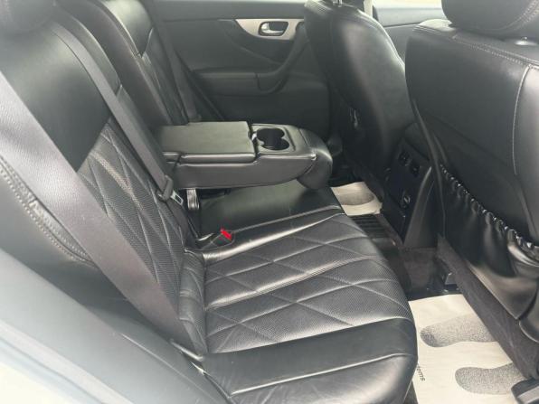 Infiniti QX70 с пробегом 2013 года, цена 2 289 900 рублей, 199884 км, внедорожник, Автокод Объявления