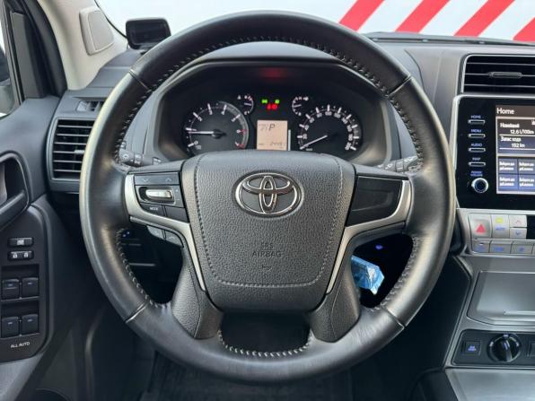 Toyota Land Cruiser Prado 150 Series Рестайлинг 3 с пробегом 2021 года, цена 6 000 000 рублей, 24490 км, внедорожник, Автокод Объявления