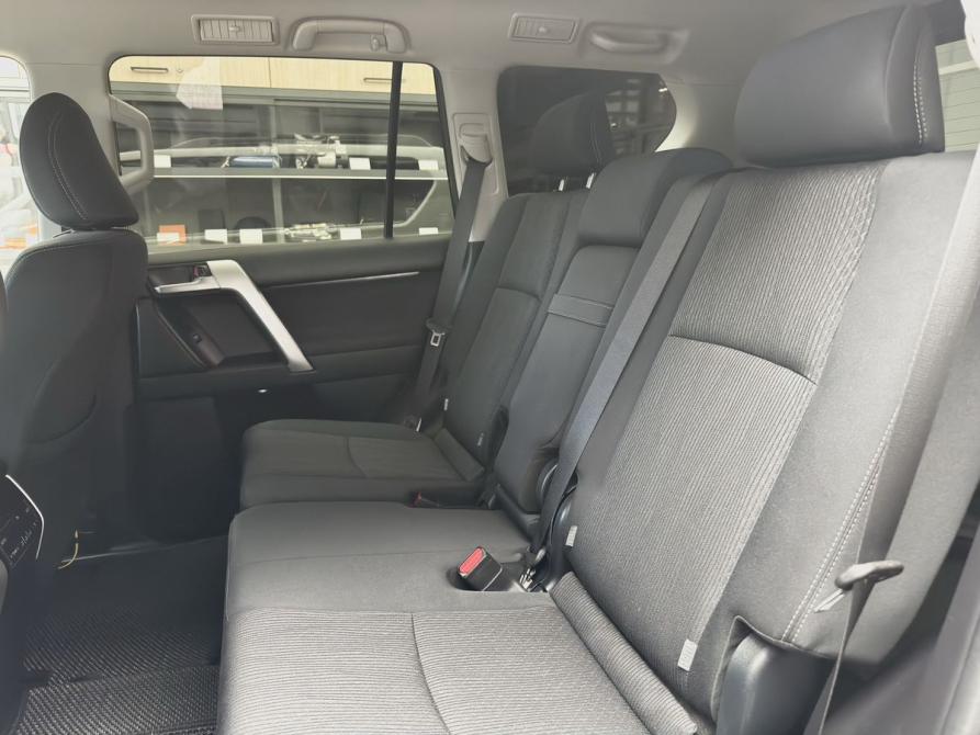 Toyota Land Cruiser Prado 150 Series Рестайлинг 2 Вологда  - изображение 14