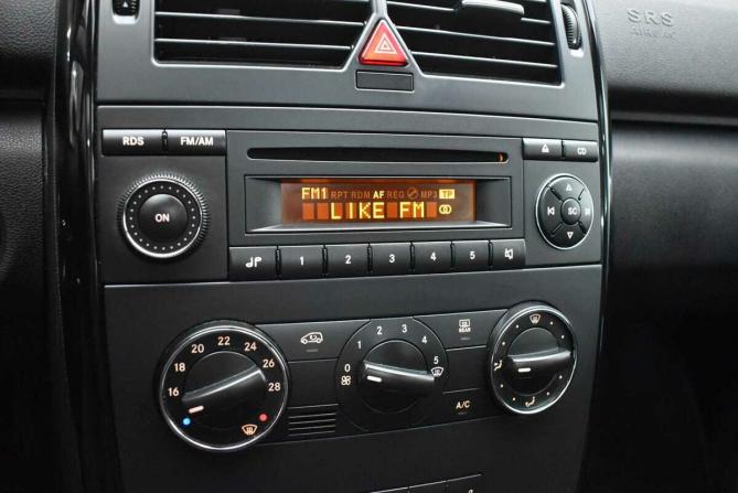 Mercedes-Benz A-Класс II (W169) Рестайлинг с пробегом 2011 года, цена 835 000 рублей, 124086 км, хэтчбек, Автокод Объявления